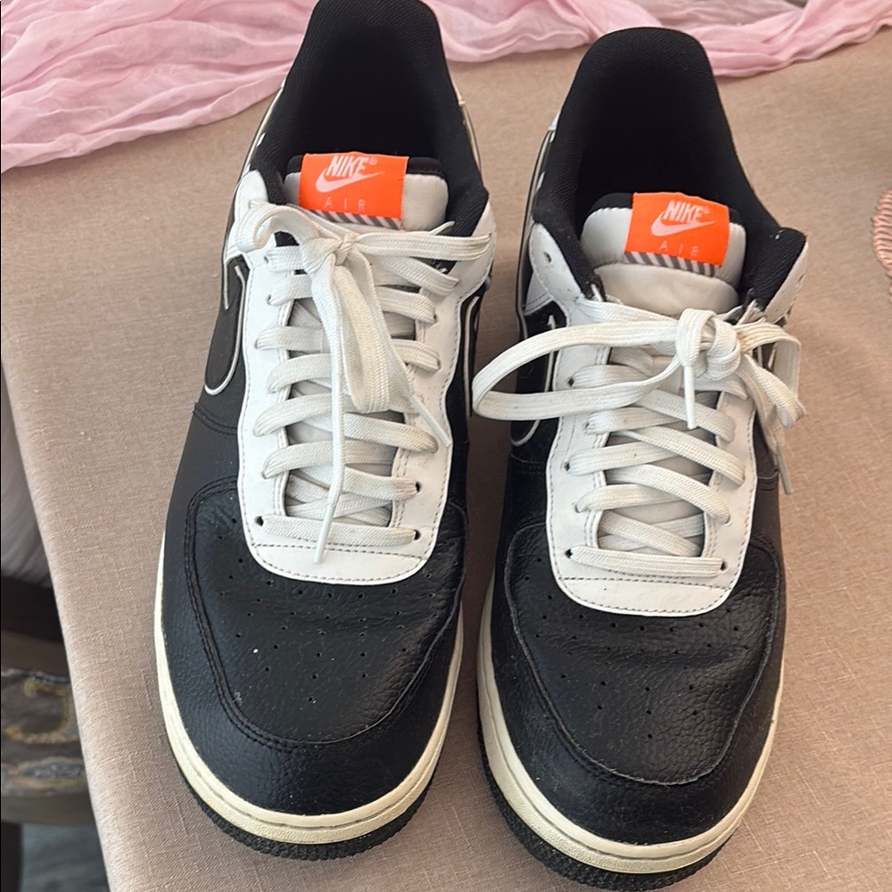 Nike Men's Black and White Sneakers with Orange Accents